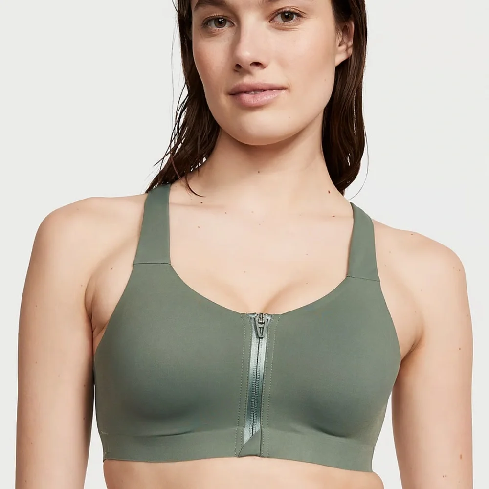 Victoria Secret Sports Bra - Picture 3 of 4